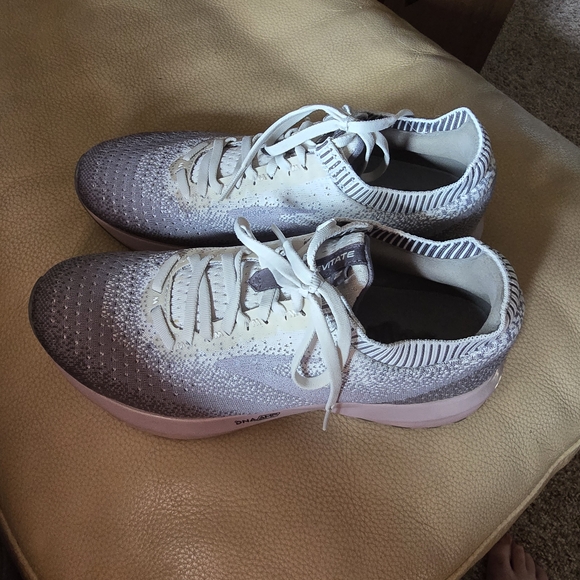 Brooks Shoes - Brooks Women's Gradient Running Shoes